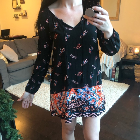 Express Long Sleeve Dress - Picture 1 of 1